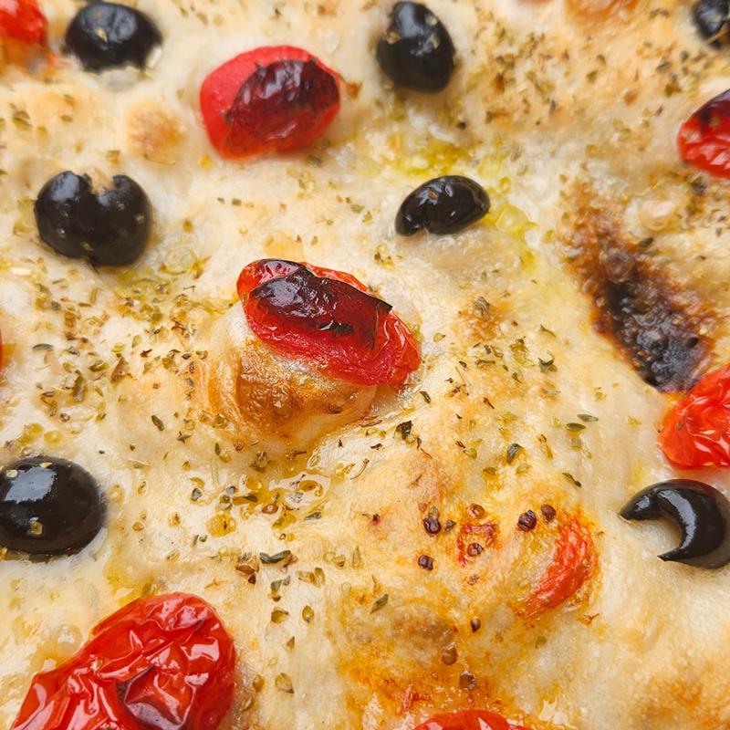 Pizza i Fokača (Focaccia)