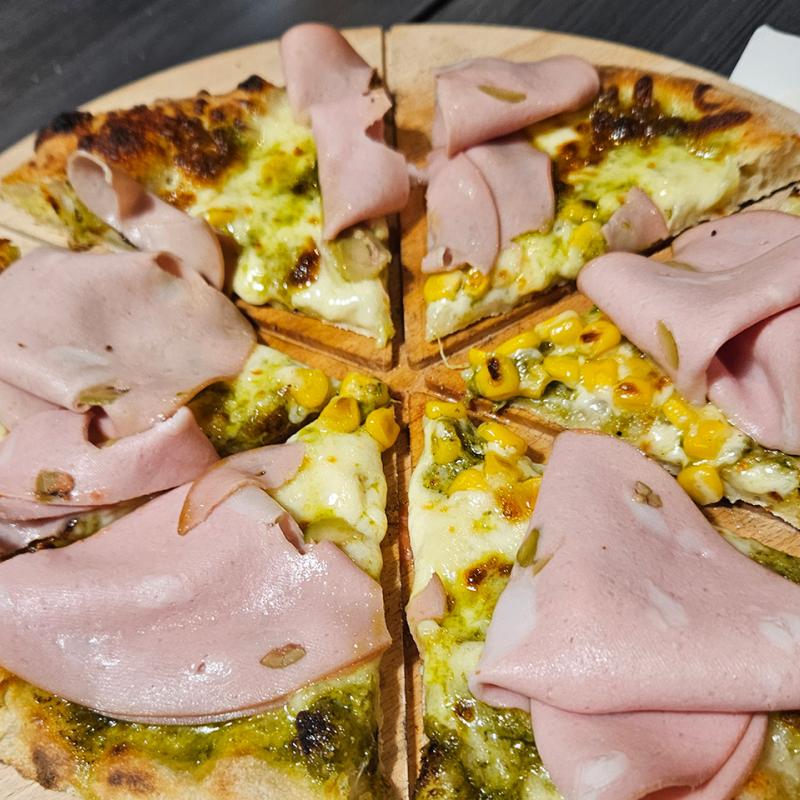 Pizza i Fokača (Focaccia)